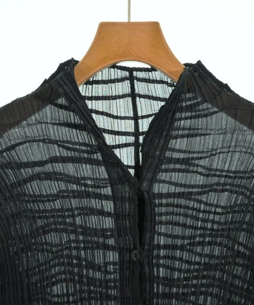 ISSEY MIYAKE เสื้อสตรี