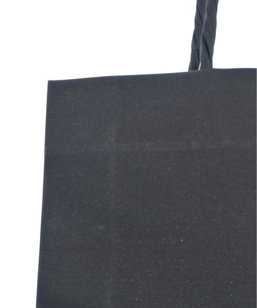 ISSEY MIYAKE กระเป๋าถือขนาดใหญ่