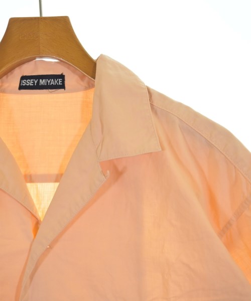 ISSEY MIYAKE เสื้อลำลอง