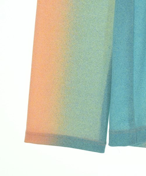 ISSEY MIYAKE เสื้อยืด/เสื้อท็อปส์