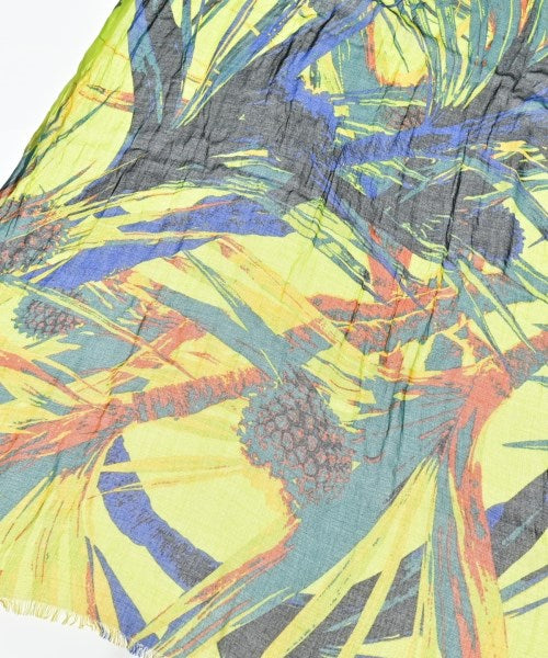 ISSEY MIYAKE ผ้าคลุมไหล่