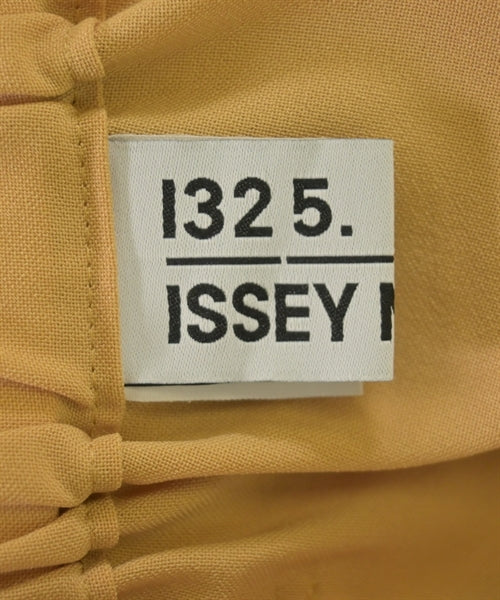 ISSEY MIYAKE กางเกง อื่น
