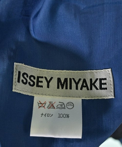 ISSEY MIYAKE เสื้อโค้ท อื่น