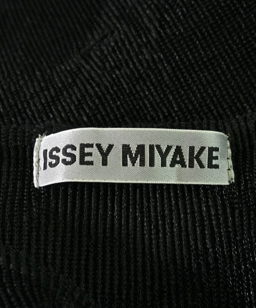 ISSEY MIYAKE เสื้อลำลอง