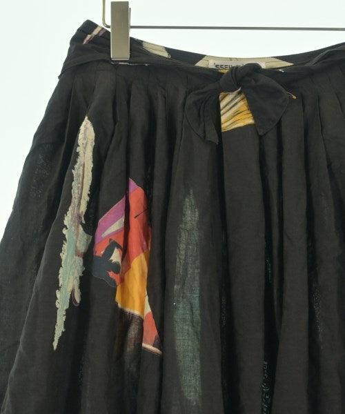 ISSEY MIYAKE กระโปรงยาวถึงเข่า