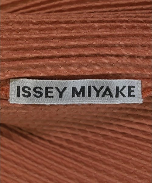 ISSEY MIYAKE เสื้อลำลอง