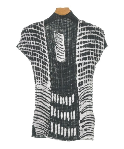 ISSEY MIYAKE เสื้อสตรี