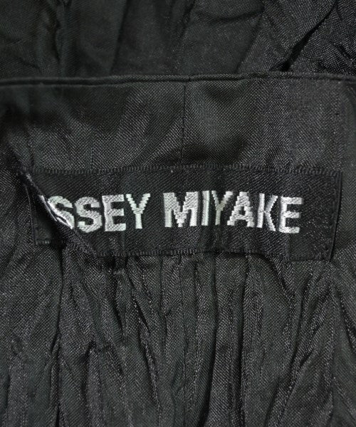 ISSEY MIYAKE เสื้อลำลอง
