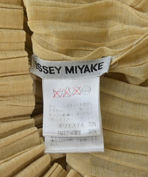 ISSEY MIYAKE เสื้อสตรี