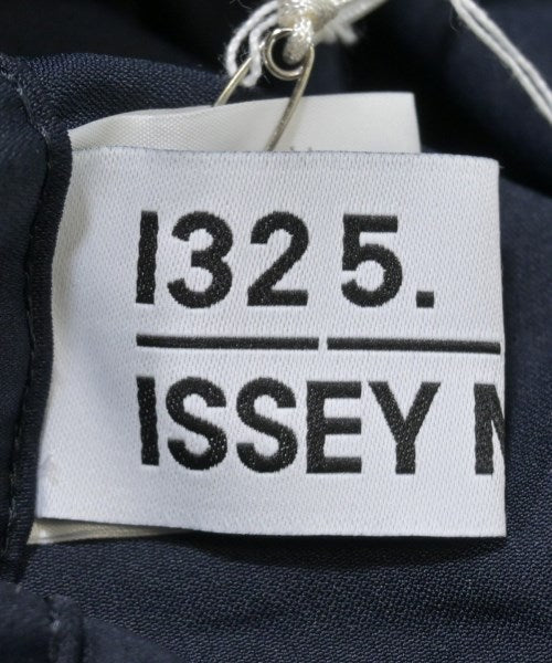 ISSEY MIYAKE กางเกง อื่น