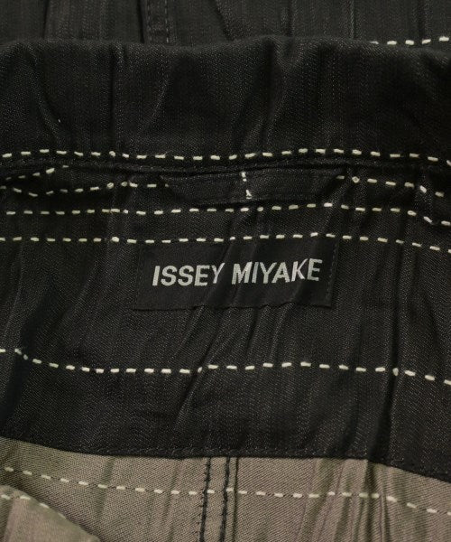 ISSEY MIYAKE แจ็คเก็ตเบลาส์ อื่น