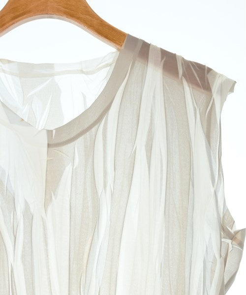 ISSEY MIYAKE เสื้อสตรี