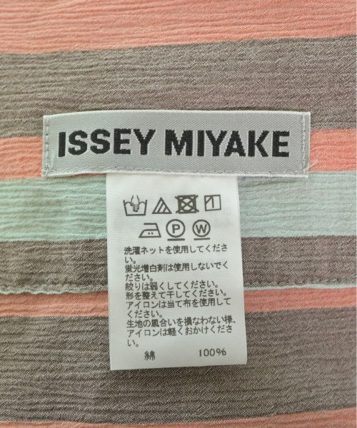 ISSEY MIYAKE เสื้อโค้ท อื่น