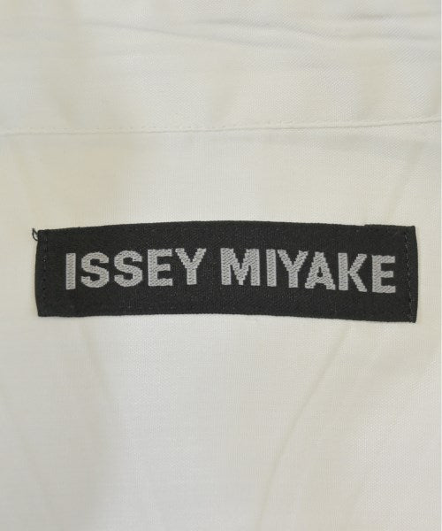 ISSEY MIYAKE เสื้อลำลอง