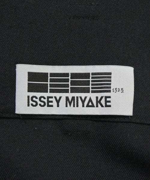 ISSEY MIYAKE กางเกง 5 ส่วน