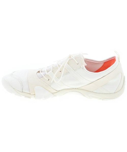 ISSEY MIYAKE รองเท้าผ้าใบ