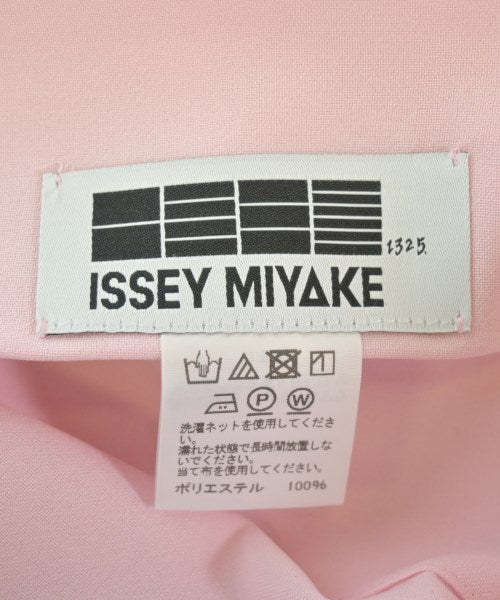 ISSEY MIYAKE เสื้อสตรี