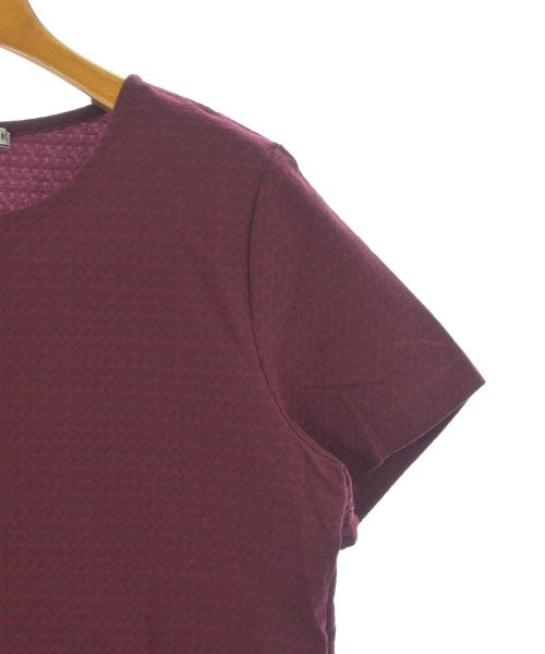 ISSEY MIYAKE เสื้อยืด/เสื้อท็อปส์