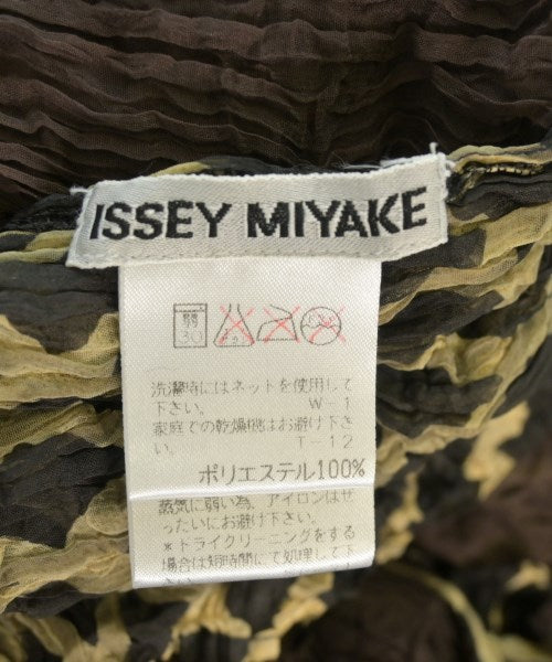 ISSEY MIYAKE เสื้อลำลอง