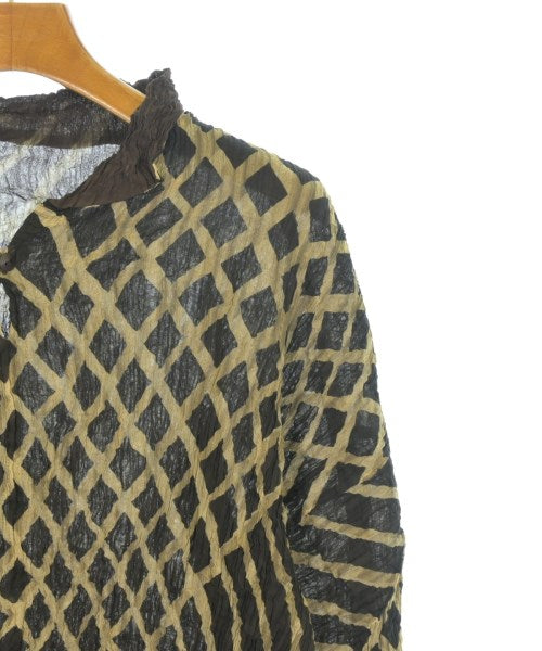 ISSEY MIYAKE เสื้อลำลอง