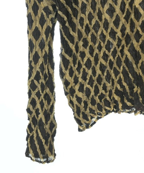 ISSEY MIYAKE เสื้อลำลอง