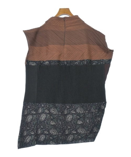 ISSEY MIYAKE เสื้อลำลอง