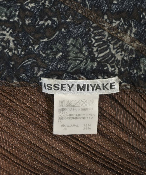 ISSEY MIYAKE เสื้อลำลอง
