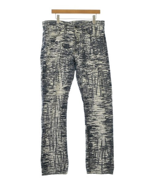 ISSEY MIYAKE ชิโน่