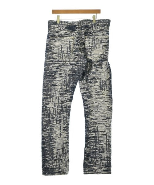 ISSEY MIYAKE ชิโน่