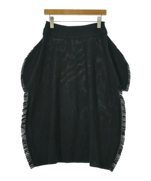 ISSEY MIYAKE กระโปรงยาวถึงเข่า