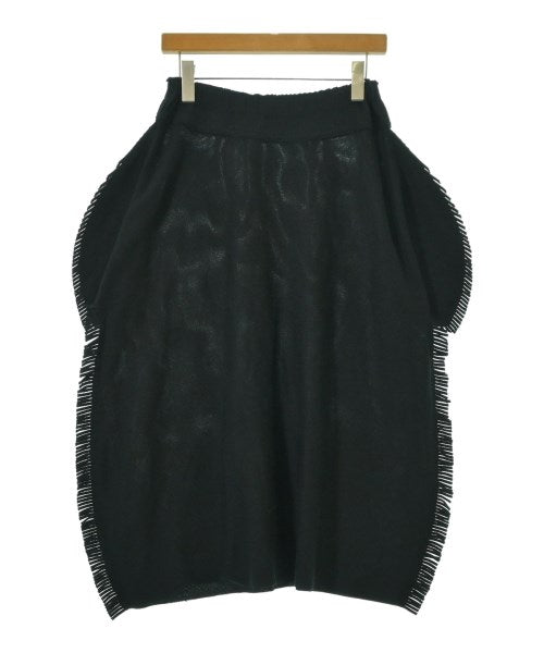 ISSEY MIYAKE กระโปรงยาวถึงเข่า