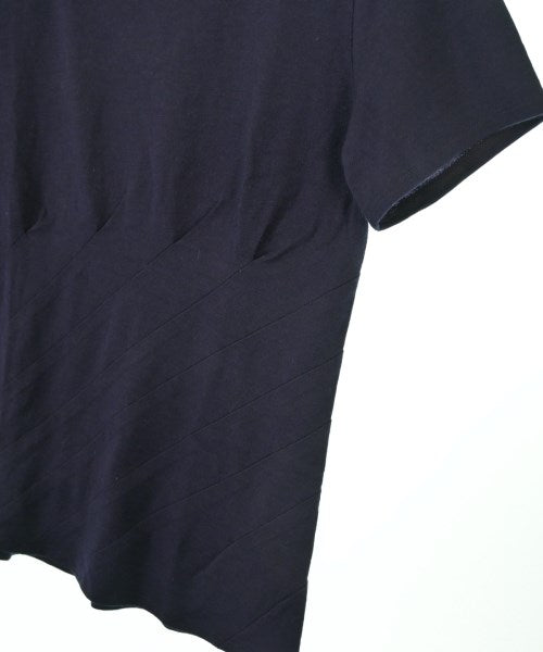 ISSEY MIYAKE เสื้อยืด/เสื้อท็อปส์