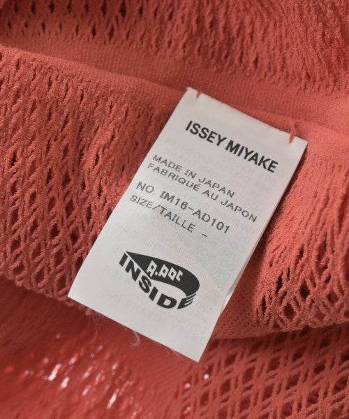 ISSEY MIYAKE ผ้าคลุมไหล่