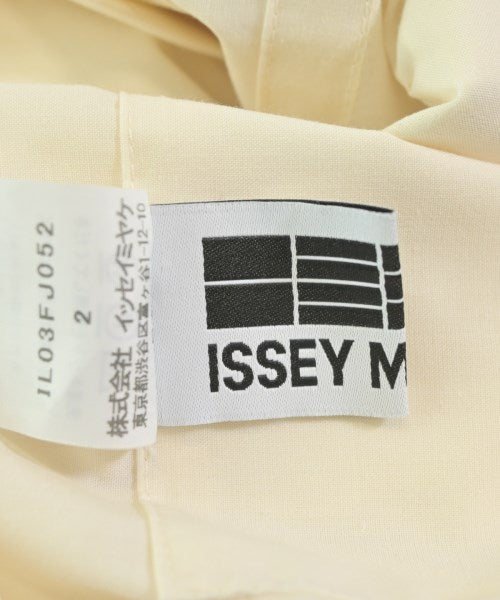 ISSEY MIYAKE เสื้อลำลอง