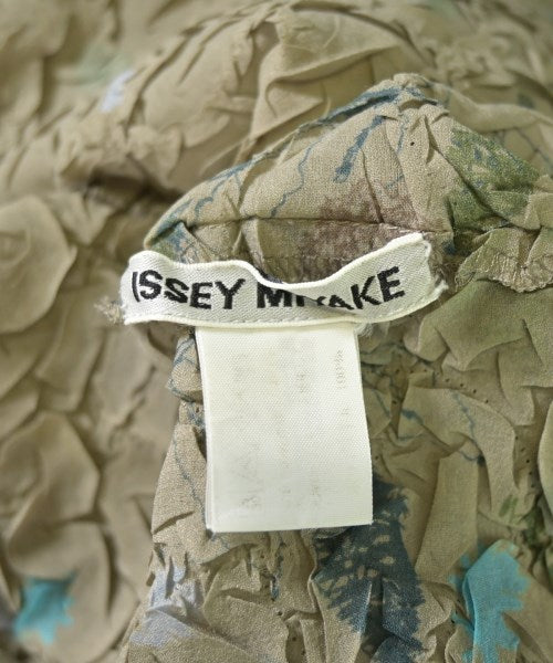 ISSEY MIYAKE เสื้อลำลอง