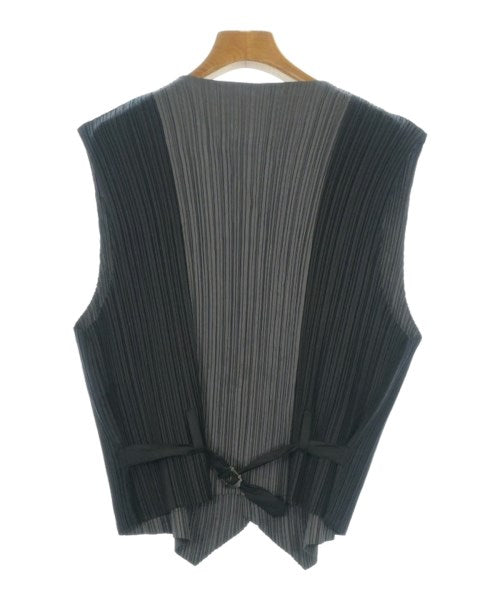 ISSEY MIYAKE เสื้อกั๊ก