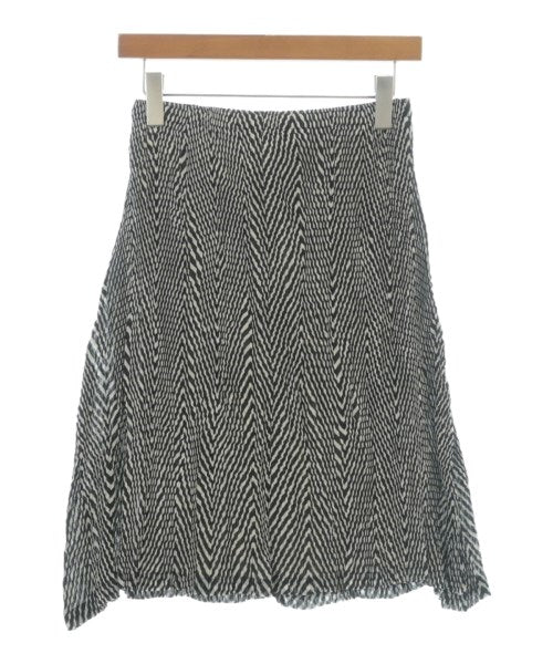 ISSEY MIYAKE กระโปรงยาวถึงเข่า