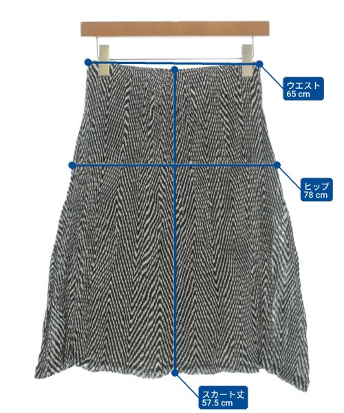 ISSEY MIYAKE กระโปรงยาวถึงเข่า