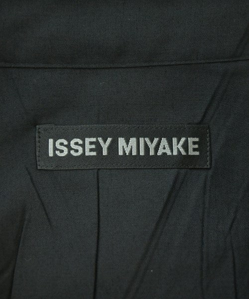 ISSEY MIYAKE เสื้อลำลอง
