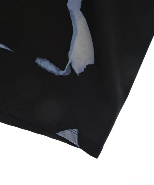 ISSEY MIYAKE เสื้อยืด/เสื้อท็อปส์