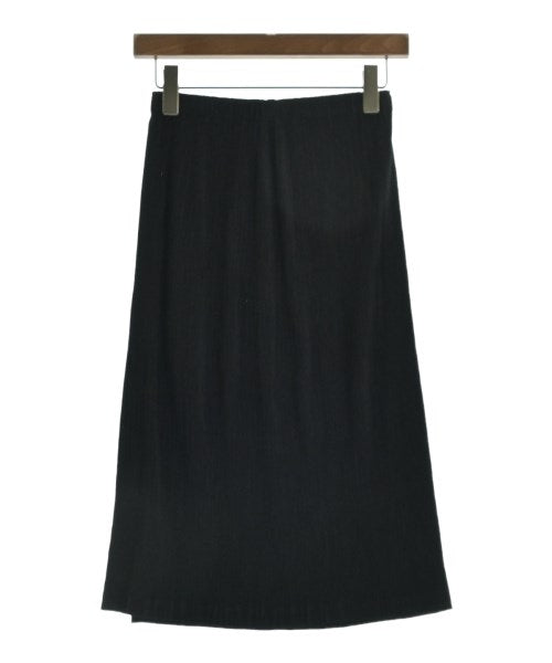 ISSEY MIYAKE กระโปรงยาวถึงเข่า
