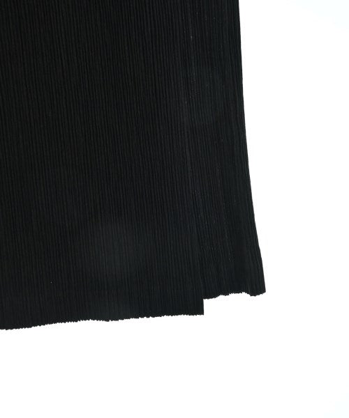 ISSEY MIYAKE กระโปรงยาวถึงเข่า