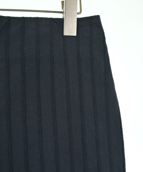 ISSEY MIYAKE กระโปรงยาวถึงเข่า