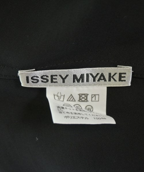 ISSEY MIYAKE เสื้อสตรี
