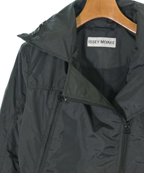 ISSEY MIYAKE แจ็คเก็ตเบลาส์ อื่น