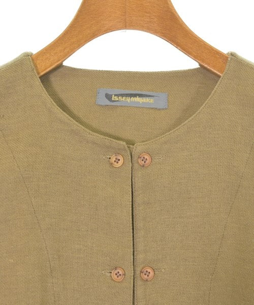 ISSEY MIYAKE เสื้อสตรี