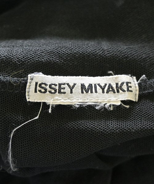 ISSEY MIYAKE เสื้อยืด/เสื้อท็อปส์