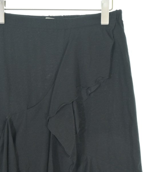 ISSEY MIYAKE กระโปรงยาวถึงเข่า