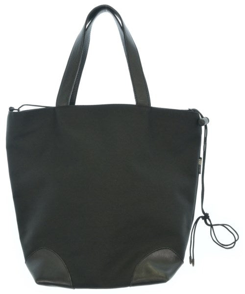 ISSEY MIYAKE กระเป๋าถือขนาดใหญ่