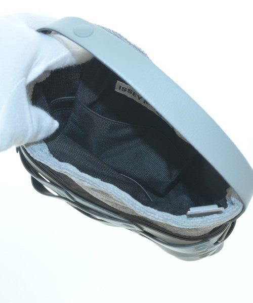 ISSEY MIYAKE กระเป๋าสะพาย
